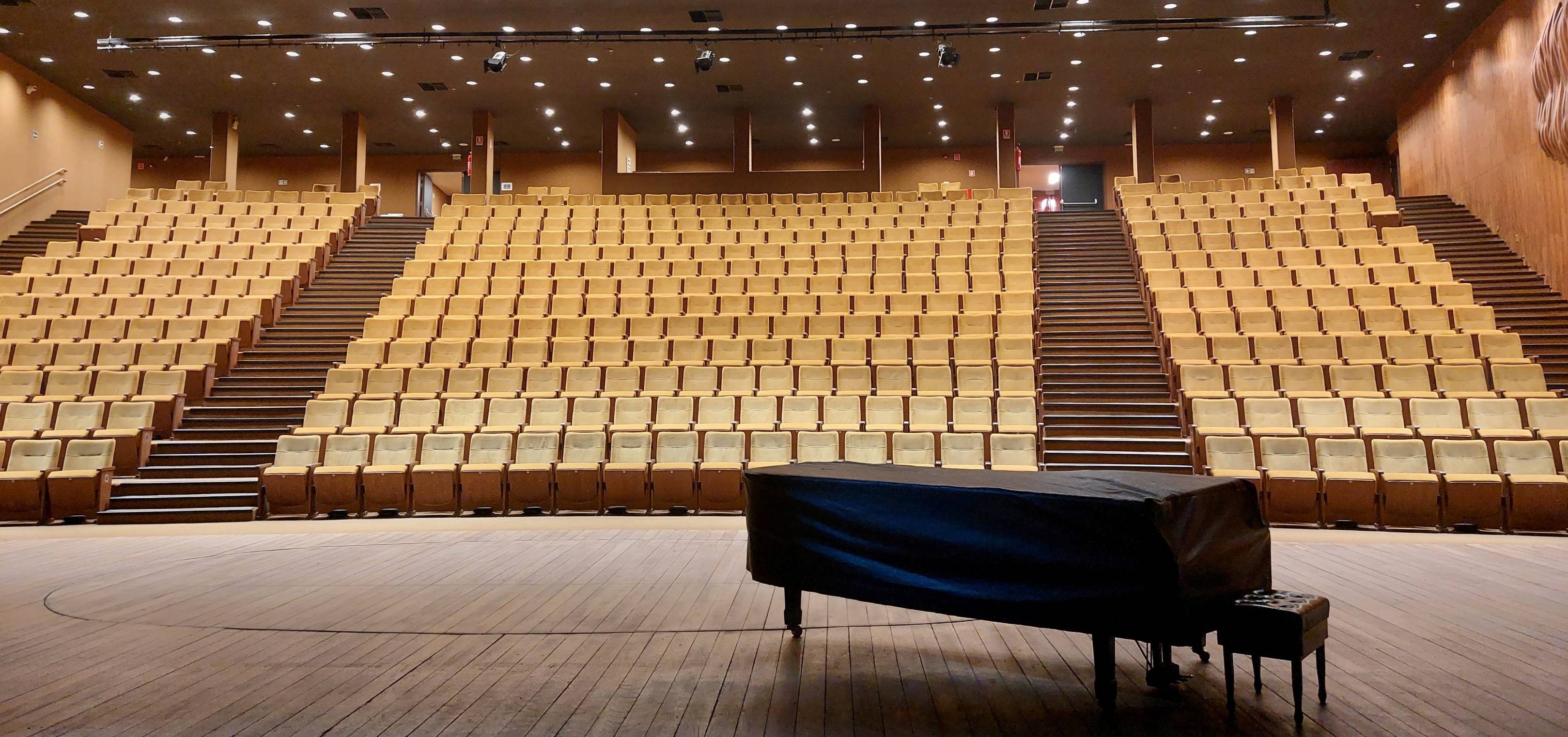Sala Martins Pena e Piano